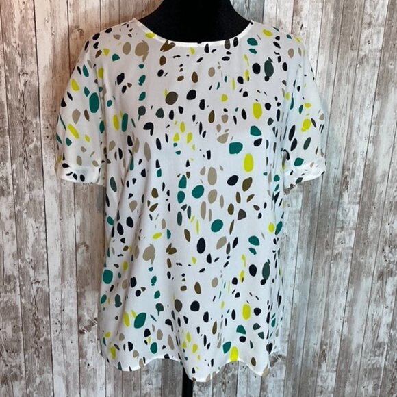 Ann Taylor White Short Sleeve Blouse size Small - Picture 1 of 4